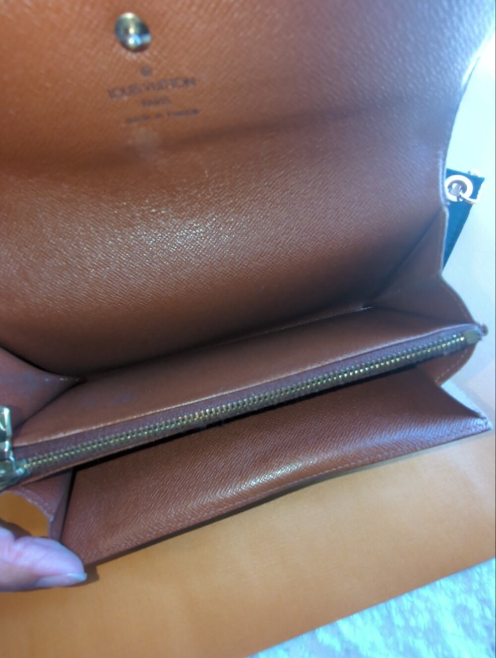 Louis Vuitton Authentic Monogram Sarah Long Wallet With Zip Optional Crossbody - Picture 8 of 10